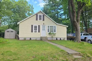 32 Birch Rd, Natick, MA 01760 - Photo 4