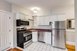 65 Burbank, Boston, MA 02115 - Photo 8