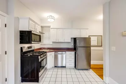 65 Burbank #10, Boston, MA 02115 - Photo 6