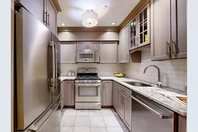 111 W Eighth #C, Boston, MA 02127 - Photo 6