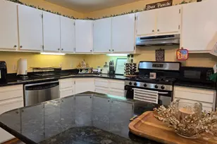 104 Johnson Rd, Chicopee, MA 01020 - Photo 4