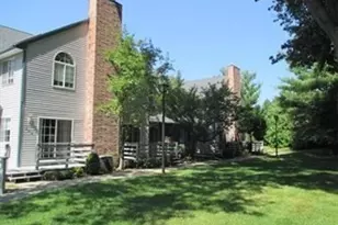 104 Johnson Rd, Chicopee, MA 01020 - Photo 2