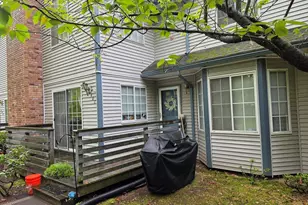 104 Johnson Rd, Chicopee, MA 01020 - Photo 24
