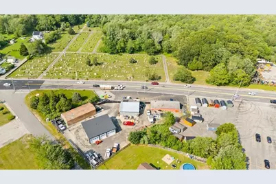 2452 Gar Highway A #A, Swansea, MA 02777 - Photo 8