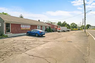 2452 Gar Highway A #A, Swansea, MA 02777 - Photo 2