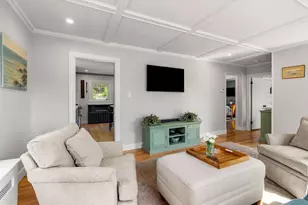 387 Western Ave, Gloucester, MA 01930 - Photo 8