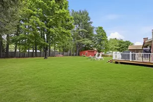 201 Batchelor St, Granby, MA 01033 - Photo 20