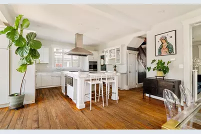 70 Oxford St, Somerville, MA 02143 - Photo 6
