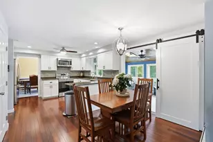 19 Debbie Ln, Milford, MA 01757 - Photo 4
