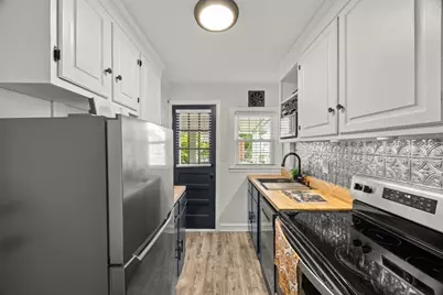 180 South Main Street #12, Attleboro, MA 02703 - Photo 2