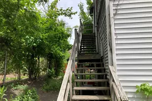 223 Elm, Holyoke, MA 01040 - Photo 8