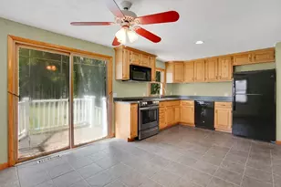 152 Kendall St, Ludlow, MA 01056 - Photo 12