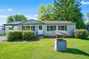 152 Kendall St, Ludlow, MA 01056 - Photo 1