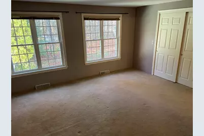 501 Ridgefield Cir #B, Clinton, MA 01510 - Photo 14