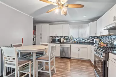 74 East St, Fitchburg, MA 01420 - Photo 4