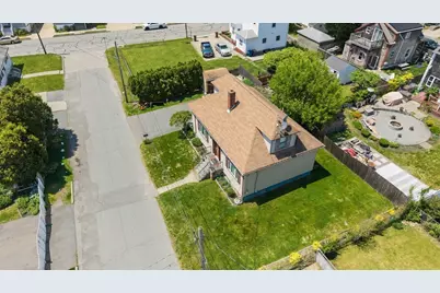 53 Rogers St, New Bedford, MA 02740 - Photo 26