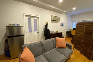 34 N Bennet St, Boston, MA 02113 - Photo 4