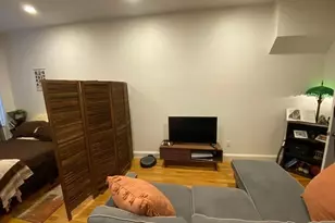 34 N Bennet St, Boston, MA 02113 - Photo 6
