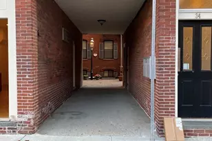 34 N Bennet St, Boston, MA 02113 - Photo 8