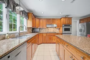 8 Wild Rd, Hopkinton, MA 01748 - Photo 6