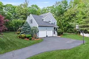 8 Wild Rd, Hopkinton, MA 01748 - Photo 2