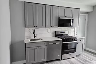 32 Irving St, Everett, MA 02149 - Photo 1