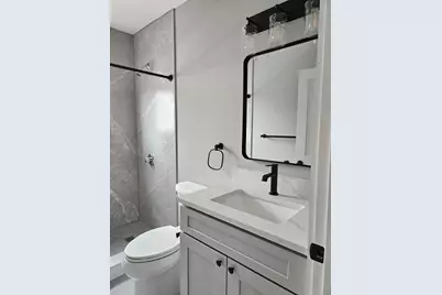 32 Irving St #2F, Everett, MA 02149 - Photo 16