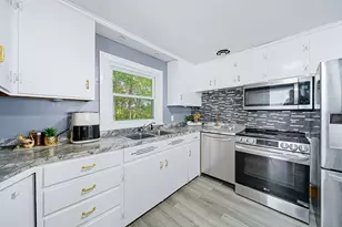 20 Oak Hill Dr, Methuen, MA 01844 - Photo 10