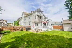 24-26 Gilman, Holyoke, MA 01040 - Photo 6