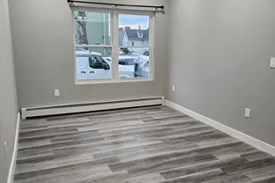 32 Irving St, Everett, MA 02149 - Photo 10