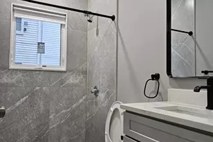 32 Irving St, Everett, MA 02149 - Photo 6