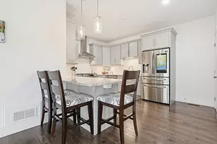 27 Cleary Cir, Norfolk, MA 02056 - Photo 10