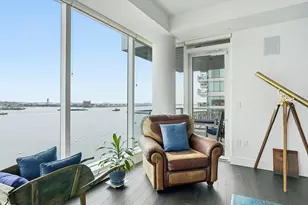 22 Liberty Dr, Boston, MA 02110 - Photo 8
