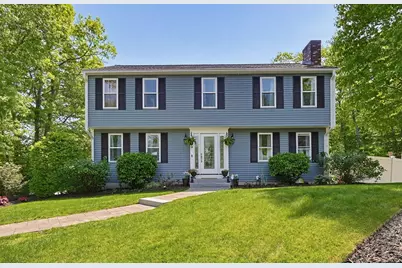 14 Narcissus Ct, North Attleboro, MA 02760 - Photo 2