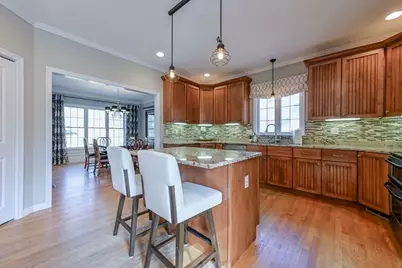 353 Purchase, Milford, MA 01757 - Photo 6