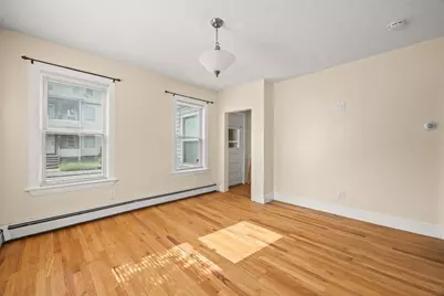 28 Myrtle St, Brockton, MA 02301 - Photo 6