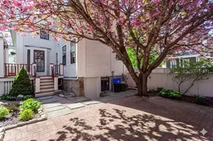 90 Walden St, New Bedford, MA 02740 - Photo 10