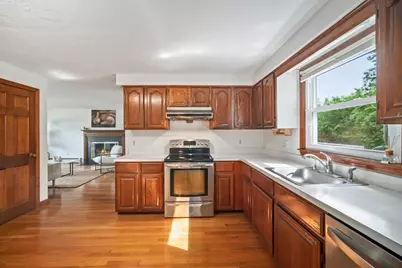9 Northbriar Road, Acton, MA 01720 - Photo 4