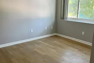 3 Essex St, Boston, MA 02129 - Photo 14