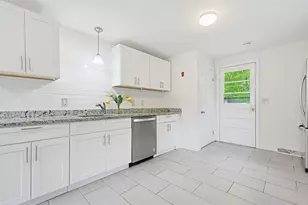 250 Mendon Rd, North Attleboro, MA 02760 - Photo 6