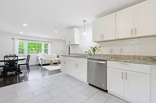 250 Mendon Rd, North Attleboro, MA 02760 - Photo 4