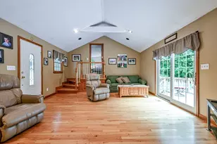11 Holbrook St, Norfolk, MA 02056 - Photo 6
