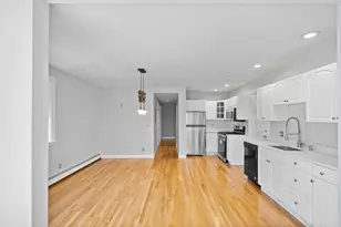 82 Munroe St, Somerville, MA 02143 - Photo 2