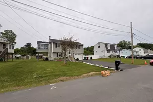 88 Boulevard St, Lowell, MA 01854 - Photo 2