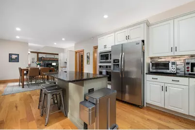 138 Chestnut St, Rehoboth, MA 02769 - Photo 8