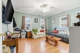 21 Salisbury St, New Bedford, MA 02744 - Photo 6