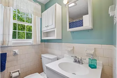 35 Westgate Rd, Framingham, MA 01701 - Photo 16