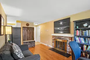 35 Westgate Rd, Framingham, MA 01701 - Photo 8