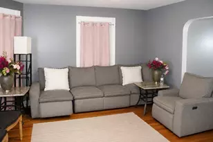 37 Hunt St, Brockton, MA 02302 - Photo 6