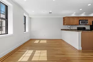11 Wiget St, Boston, MA 02113 - Photo 12